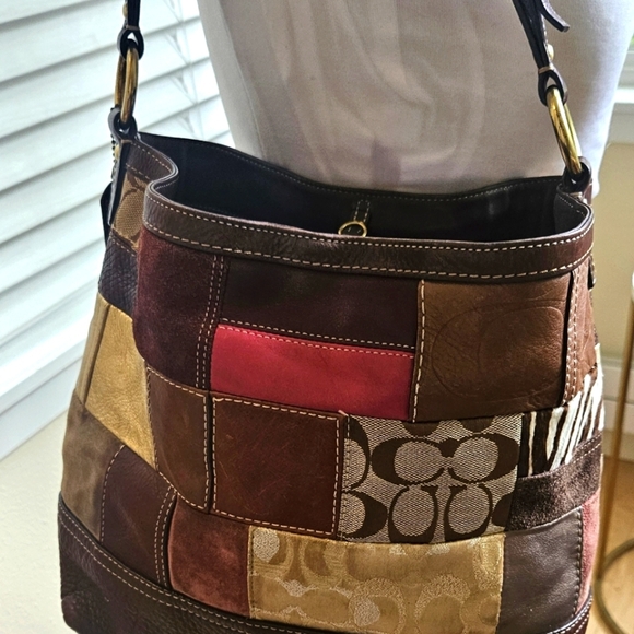 Vintage COACH Soho Shoulder Bag Hobo Patchwork Brown Leather Trim Y2K Large Tote - Picture 1 of 11